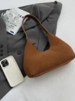 Shoulder Bag with Zip - imagine 15