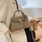 Small lock palm pattern portable bag for women - imagine 3