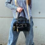 Small niche design bag, internet famous single shoulder handbag, underarm bag, belt buckle, Japanese women's bag - imagine 9