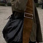 Fashionable and versatile contrasting color dark wide shoulder strap niche design single shoulder crossbody bag trendy