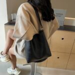 Versatile tote bag women's shoulder bag women's large capacity commuting bucket bag - imagine 4