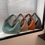 French high-end woven bag for women, versatile and versatile single shoulder underarm bag, niche cross-border texture portable commuting bag - imagine 17