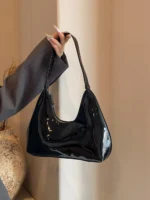 Moon Shape Shoulder Bag - imagine 5