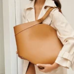 Retro Trend Solid Color Fan-Shaped Design Big Size Super Large Capacity High-Quality Women's Chic Shoulder Armpit Bag - imagine 7