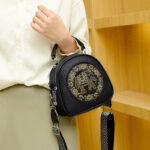 Handheld single shoulder crossbody bag - imagine 2