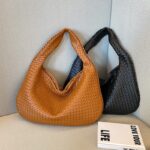 French high-end woven bag for women, versatile and versatile single shoulder underarm bag, niche cross-border texture portable commuting bag - imagine 16