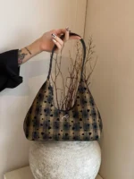 Moon Shape Shoulder Bag - imagine 10