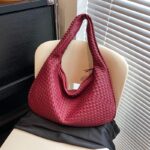 French high-end woven bag for women, versatile and versatile single shoulder underarm bag, niche cross-border texture portable commuting bag - imagine 15