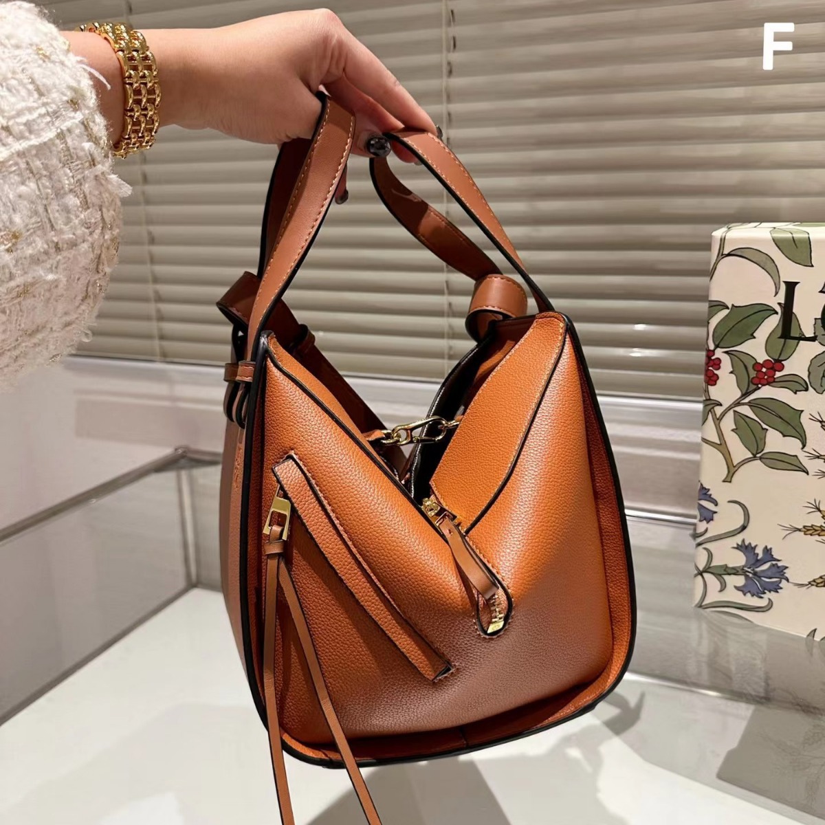 556933869 Hammock bag new style wing bag large capacity handbag fashionable and versatile shoulder crossbody tote bag - imagine 1