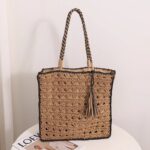 Square tassel single shoulder grass woven bag small fresh hollow handmade grass woven bag women's beach bag - imagine 6