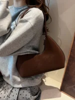 Shoulder Bag with Zip - imagine 11