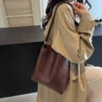 Versatile tote bag women's shoulder bag women's large capacity commuting bucket bag - imagine 3