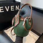 Handbag shoulder bag woven bucket bag - imagine 7