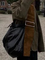 Fashionable and versatile contrasting color dark wide shoulder strap niche design single shoulder crossbody bag trendy - imagine 5