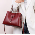 High Quality Exquisite Ladies Handbag Solid Color Shoulder Messenger Bags for Women New Casual Crossbody Bag Purses and Handbags
