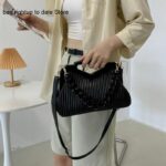 Fashion Triangle Handbag Designer Pleated Shoulder Bag for Women Clutch Purses High Quality Crossbody Bag Satchels Hobo Bags