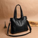 Middle aged Mom Commuter Large Capacity Tote Bag Trendy Underarm Bag Single Shoulder Bag - imagine 7