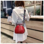 New fashion on the new small bag women's texture wild ladies hand bag shoulder messenger bag - imagine 5