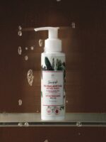 Intimate Wash Gel with Chamomile, Aloe, and AHA, pH 4.5 - imagine 6