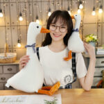 Giant Goose Plush Toy - imagine 5