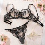Women's Sexy Bra Set Transparent Lace Embroidery Steel Ring Gathered Underwear Set - imagine 6