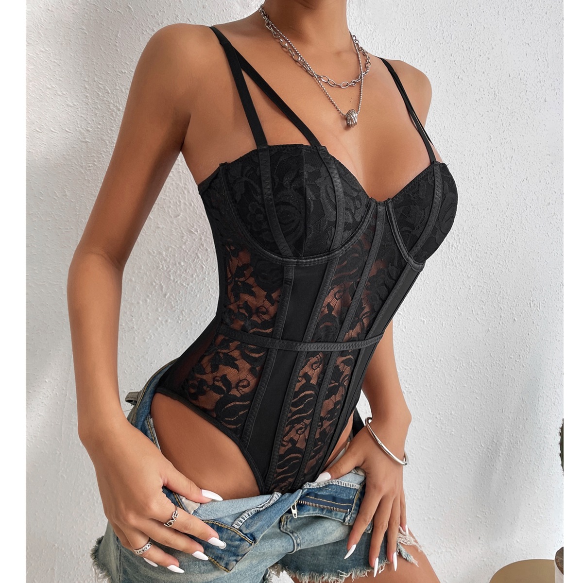 558096688 Sexy Lace Splicing Unique Street Style Jumpsuit - imagine 1