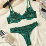 Green Women's Underwear Ultra-thin Transparent Lace Bra Sexy Steel Ring Gathered Thin Bra Set - imagine 4